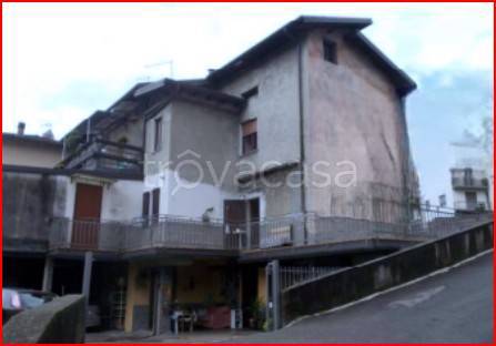 appartamento in vendita a Malegno
