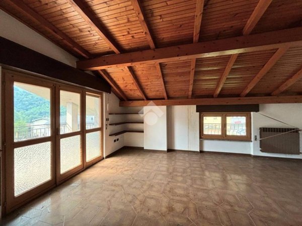 appartamento in vendita a Malegno