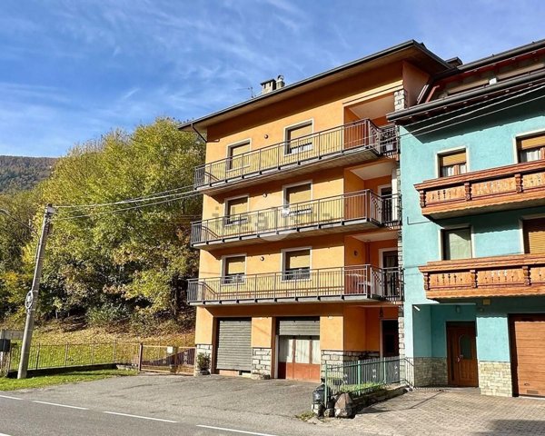 casa indipendente in vendita a Malonno