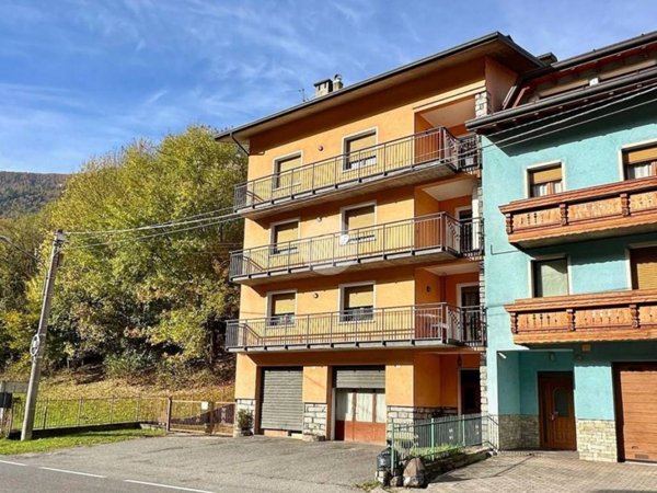 casa indipendente in vendita a Malonno