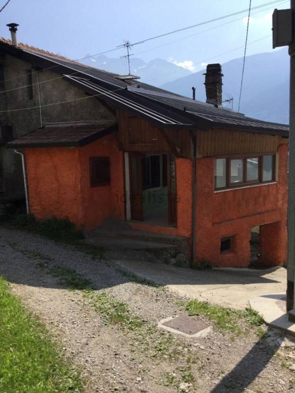 casa indipendente in vendita a Malonno