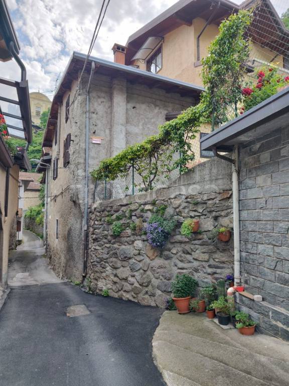 casa indipendente in vendita a Malonno