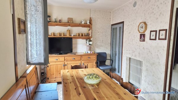 casa indipendente in vendita a Malonno in zona Lava