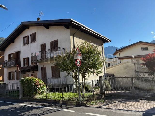 casa indipendente in vendita a Malonno