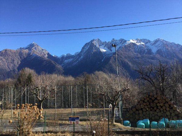 appartamento in vendita a Malonno in zona Loritto