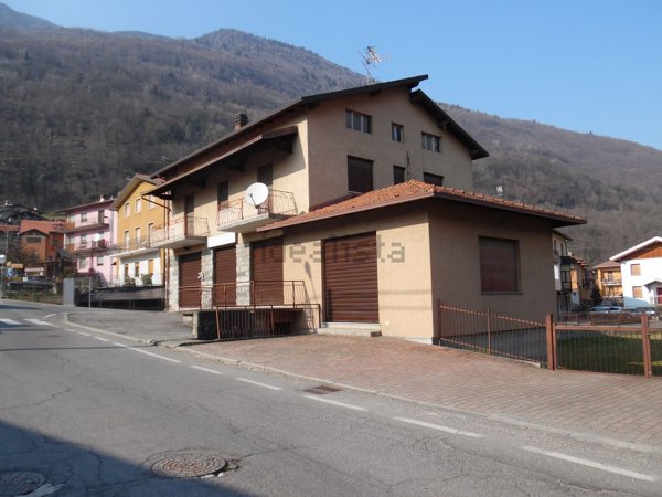 casa indipendente in vendita a Malonno