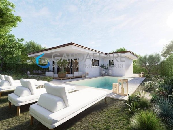casa indipendente in vendita a Manerba del Garda