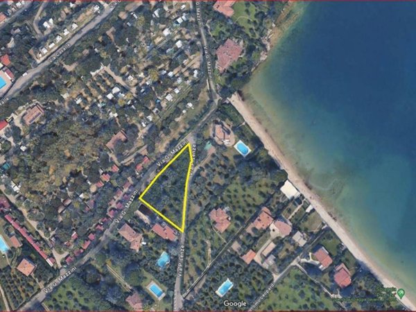 casa indipendente in vendita a Manerba del Garda