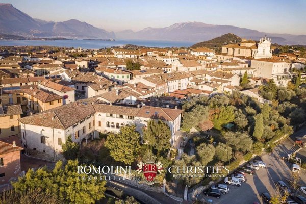 villa in vendita a Manerba del Garda