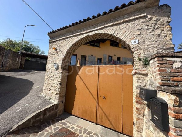 appartamento in vendita a Manerba del Garda in zona Montinelle