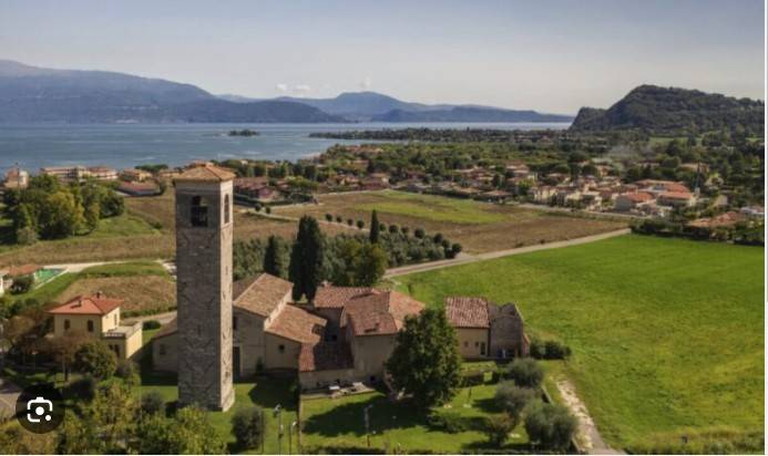 appartamento in vendita a Manerba del Garda in zona Solarolo