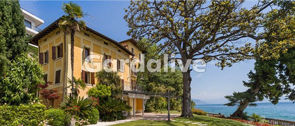 casa indipendente in vendita a Manerba del Garda