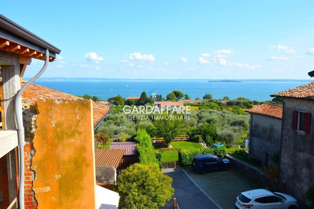 casa indipendente in vendita a Manerba del Garda in zona Gardoncino
