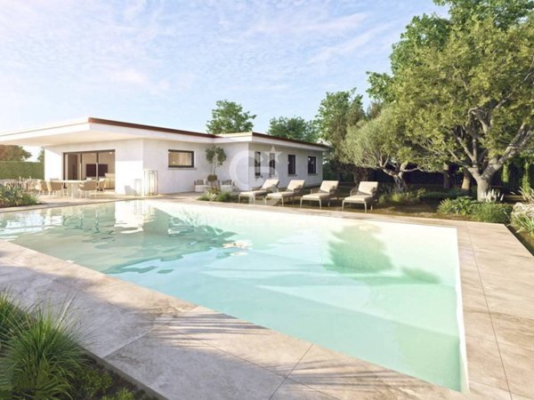 casa indipendente in vendita a Manerba del Garda