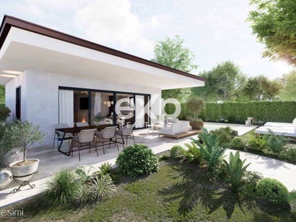 casa indipendente in vendita a Manerba del Garda in zona Solarolo
