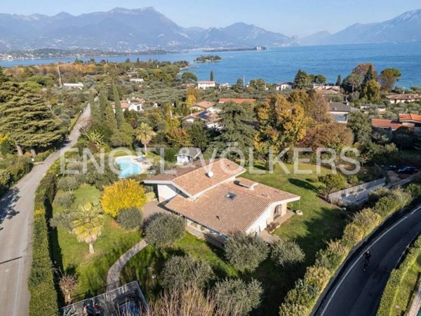 casa indipendente in vendita a Manerba del Garda