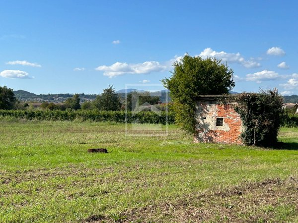terreno agricolo in vendita a Manerba del Garda in zona Solarolo