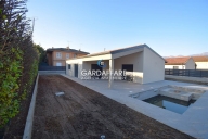 casa indipendente in vendita a Manerba del Garda