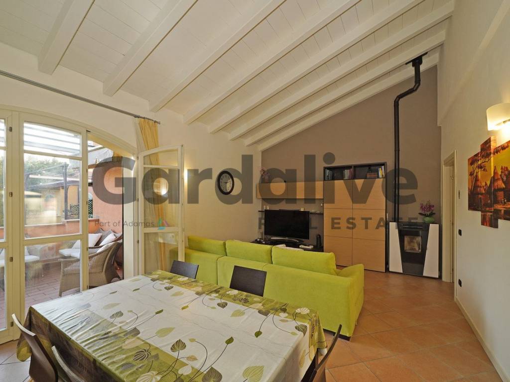 appartamento in vendita a Manerba del Garda in zona Montinelle