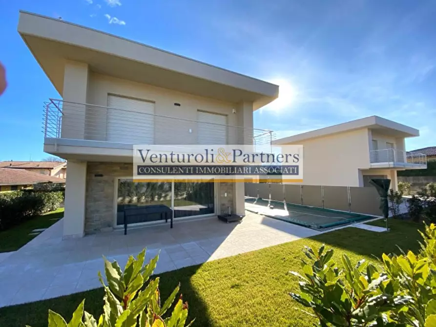 casa indipendente in vendita a Manerba del Garda
