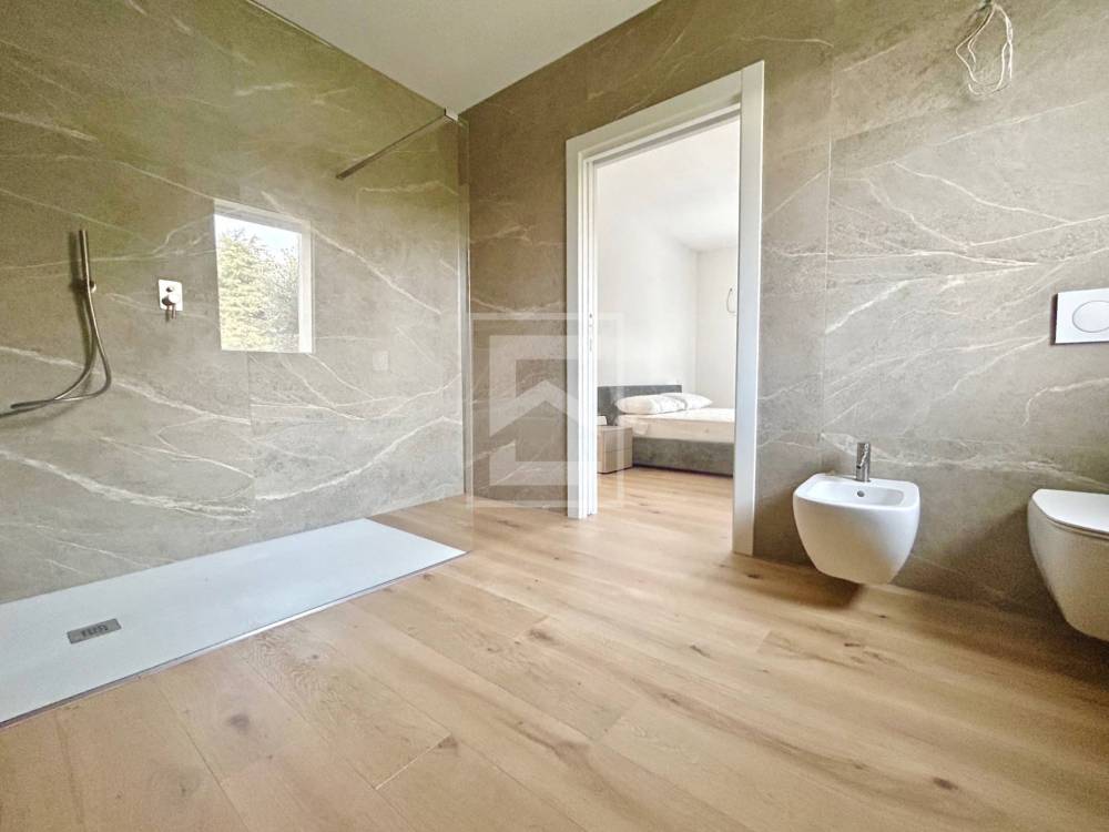 casa indipendente in vendita a Manerba del Garda