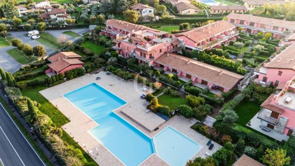 appartamento in vendita a Manerba del Garda in zona Montinelle
