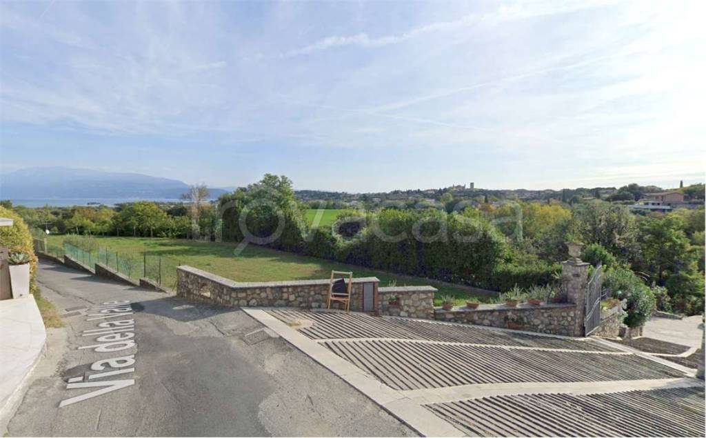 casa indipendente in vendita a Manerba del Garda