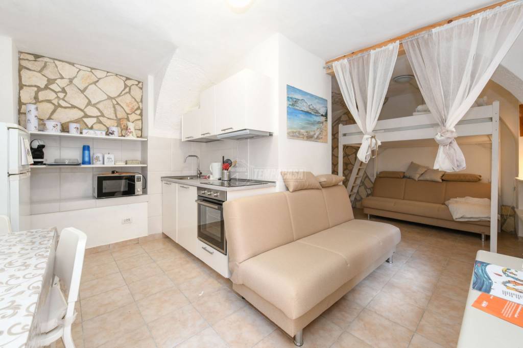 appartamento in vendita a Manerba del Garda in zona Montinelle