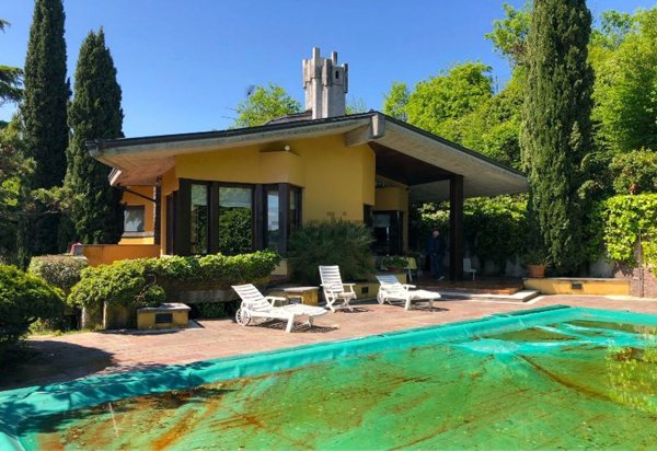 casa indipendente in vendita a Manerba del Garda