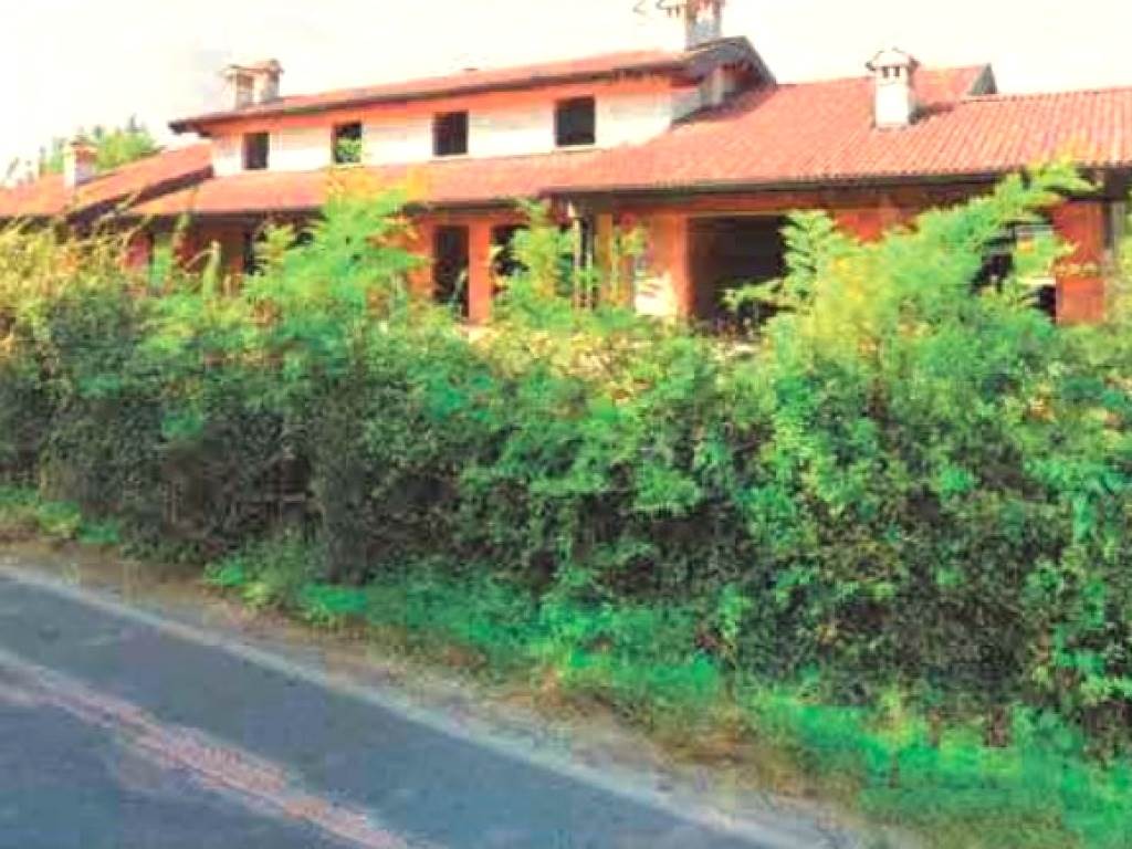 casa indipendente in vendita a Manerba del Garda