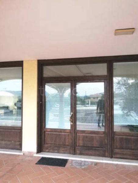 negozio in vendita a Manerba del Garda