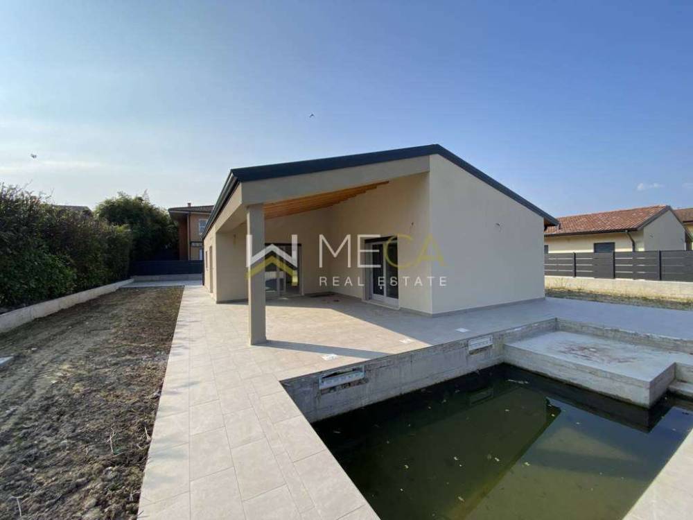 casa indipendente in vendita a Manerba del Garda