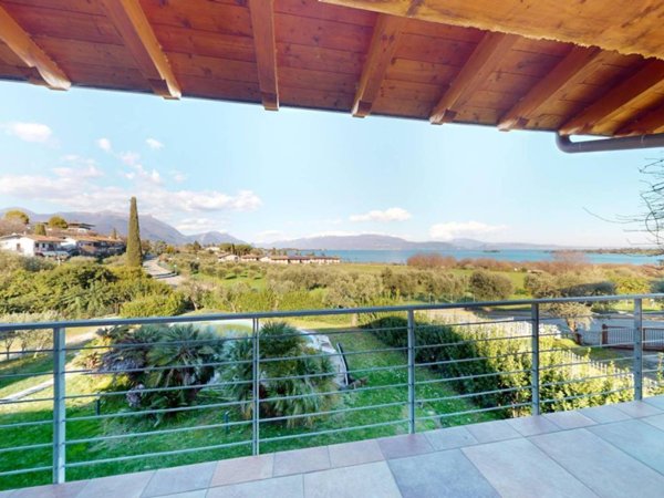 casa indipendente in vendita a Manerba del Garda