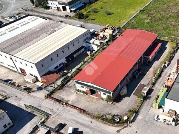 negozio in vendita a Manerba del Garda