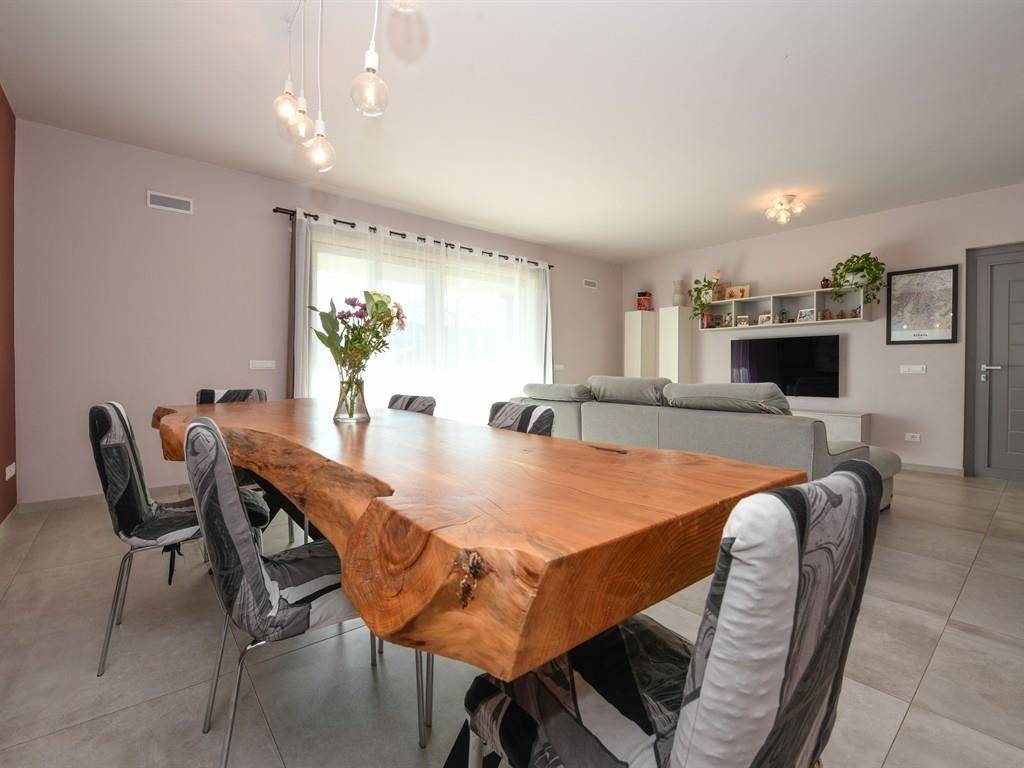 casa indipendente in vendita a Manerba del Garda in zona Crociale