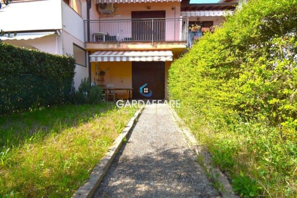 appartamento in vendita a Manerba del Garda in zona Solarolo