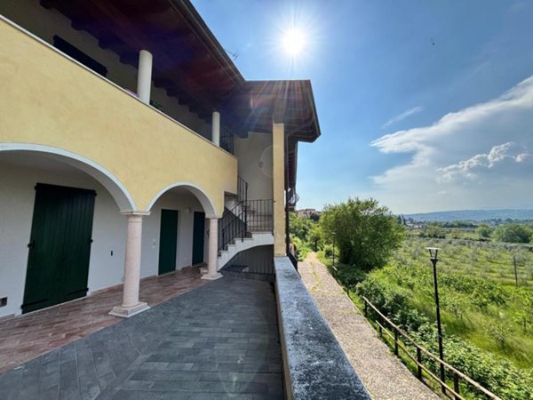 appartamento in vendita a Manerba del Garda