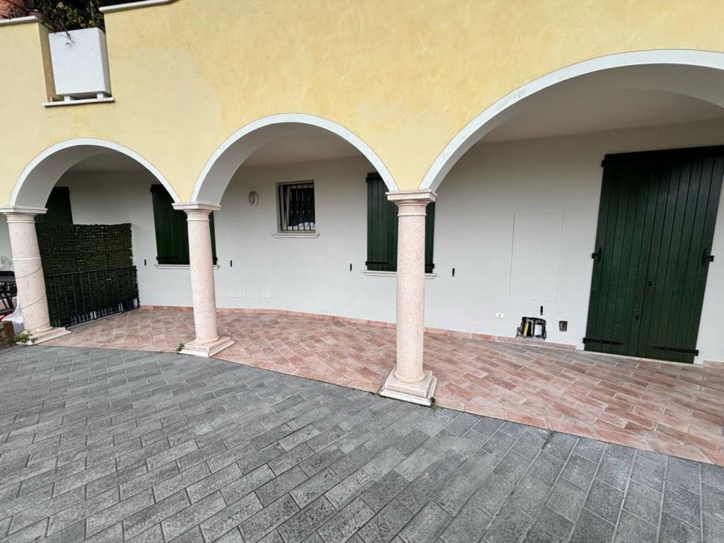 appartamento in vendita a Manerba del Garda