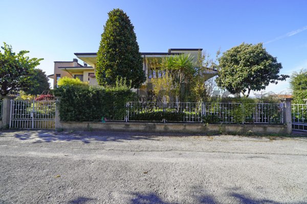 appartamento in vendita a Manerba del Garda