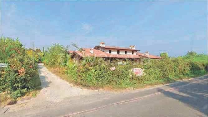 terreno agricolo in vendita a Manerba del Garda in zona Solarolo