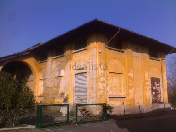 capannone in vendita a Manerba del Garda