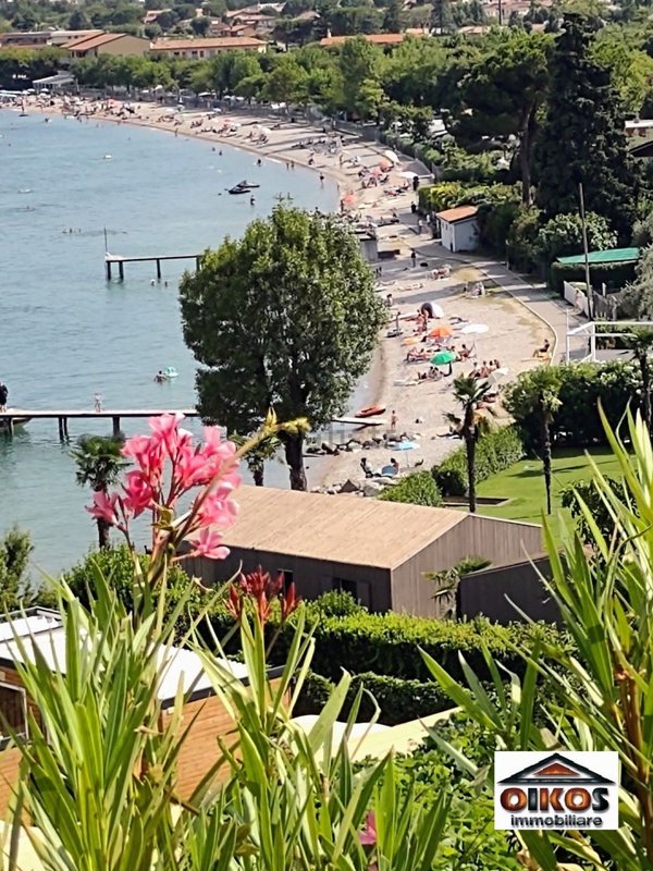 casa indipendente in vendita a Manerba del Garda