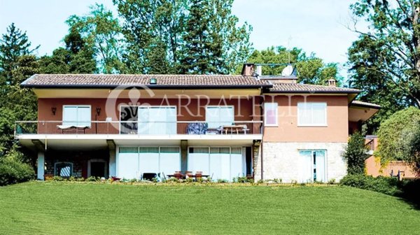 casa indipendente in vendita a Manerba del Garda