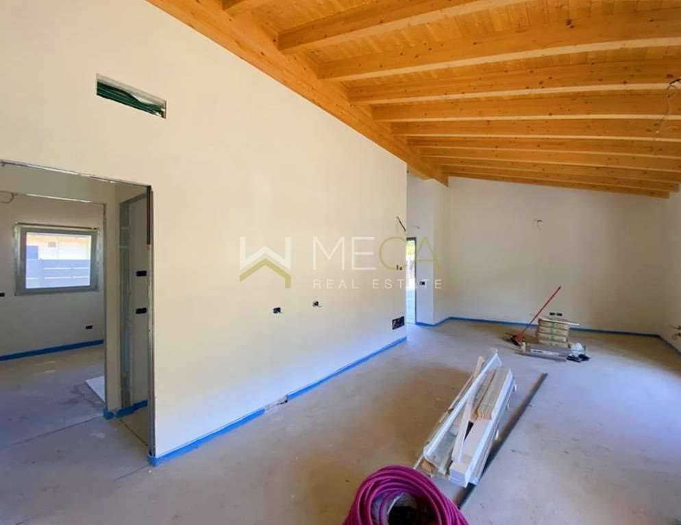 casa indipendente in vendita a Manerba del Garda