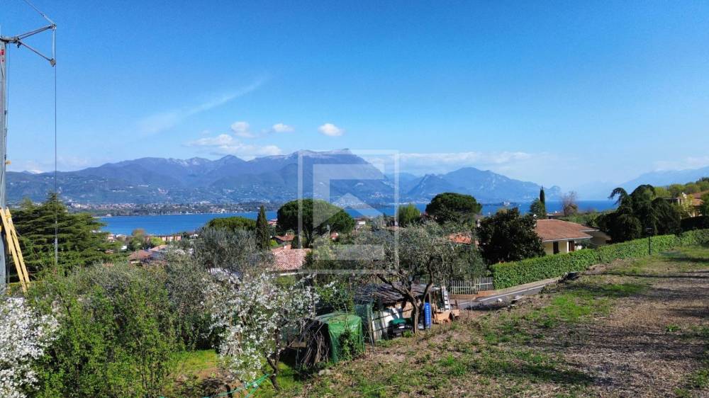 casa indipendente in vendita a Manerba del Garda