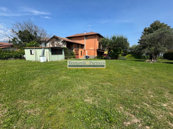 casa indipendente in vendita a Manerba del Garda