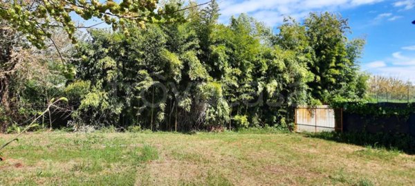 casa indipendente in vendita a Manerba del Garda in zona Crociale