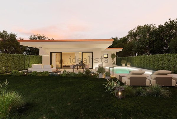 casa indipendente in vendita a Manerba del Garda