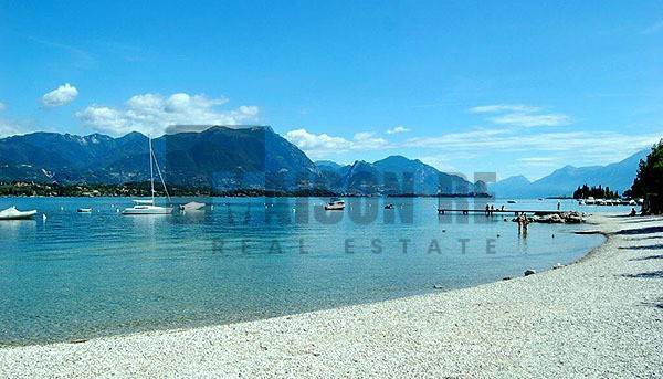 appartamento in vendita a Manerba del Garda in zona Montinelle