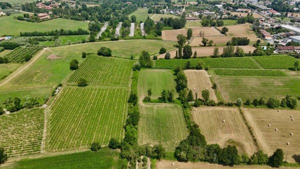 terreno agricolo in vendita a Manerba del Garda in zona Crociale